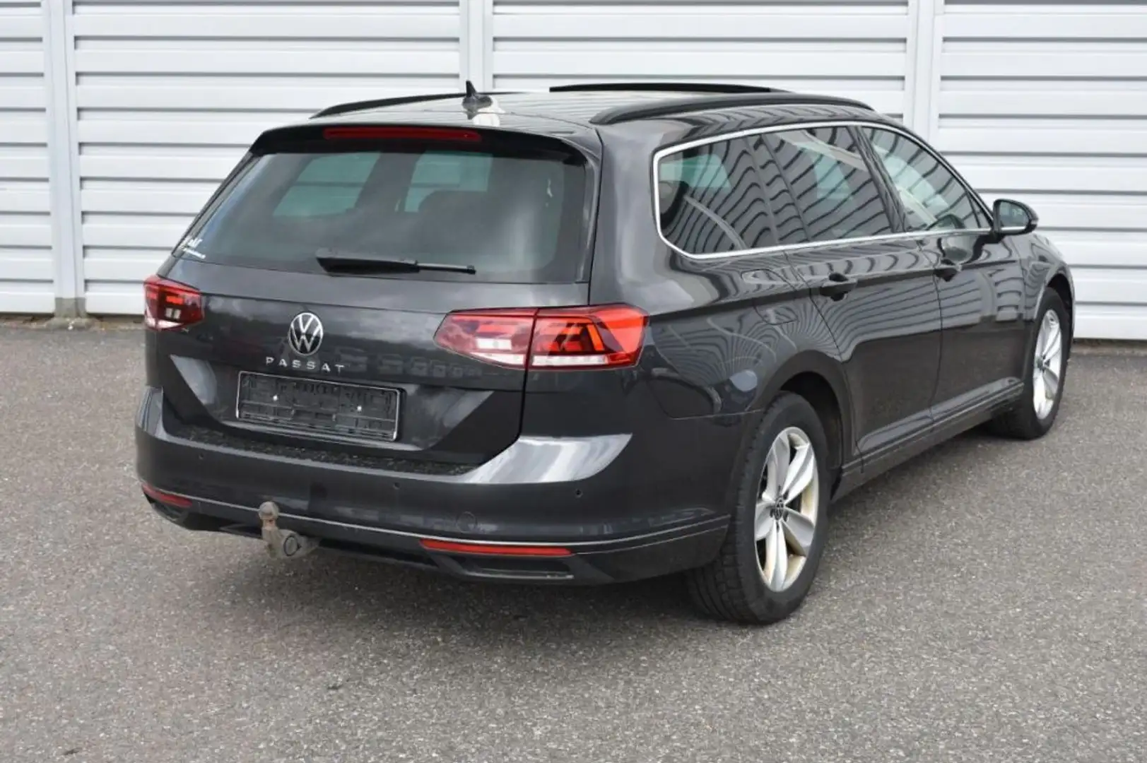 Volkswagen Passat Variant 2.0 TDI SCR DSG Business Gris - 2