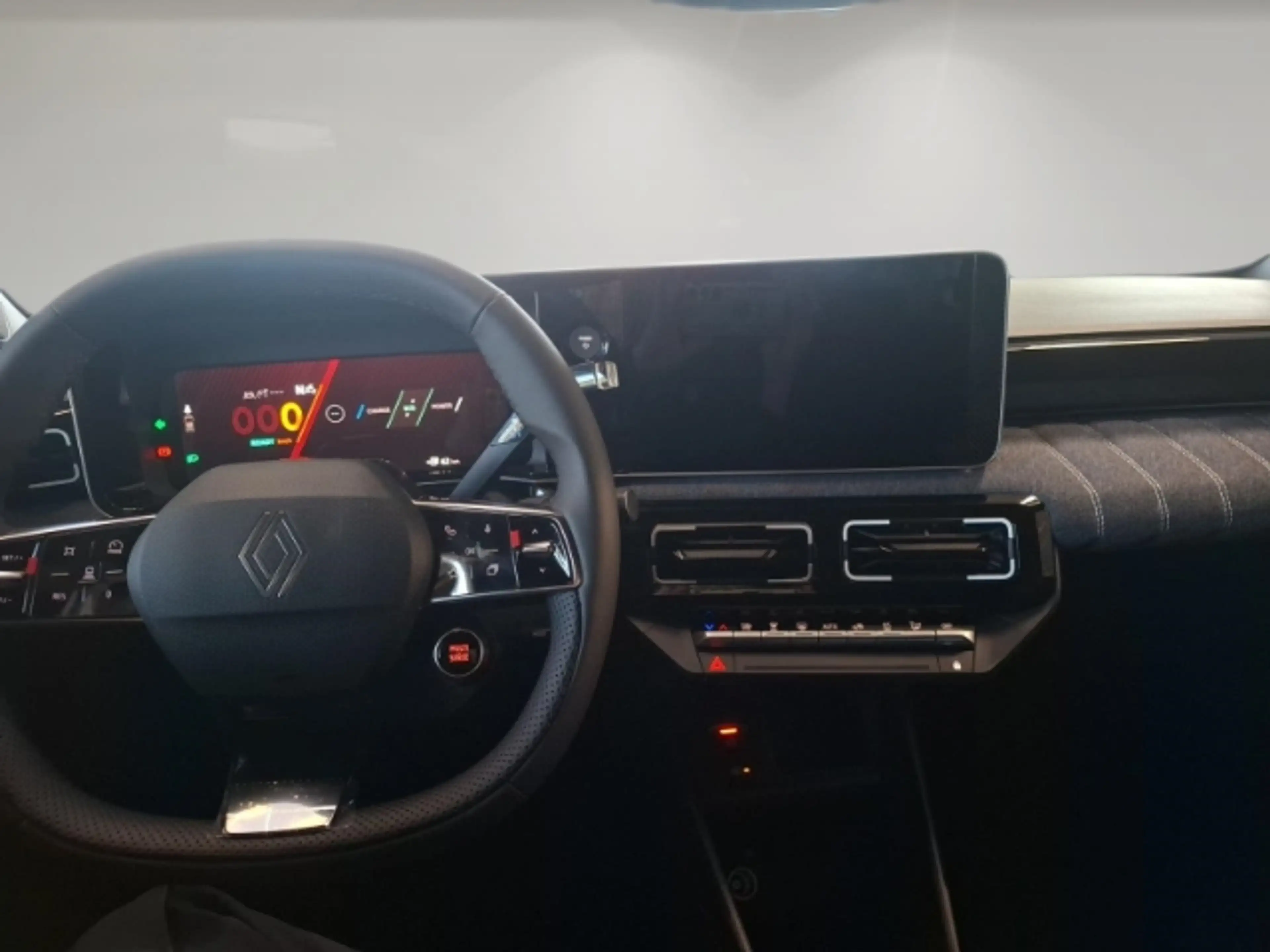 Renault R 5 E-Tech Techno 150 Comfort Range ALLWETTERREIFEN SI — photo 9