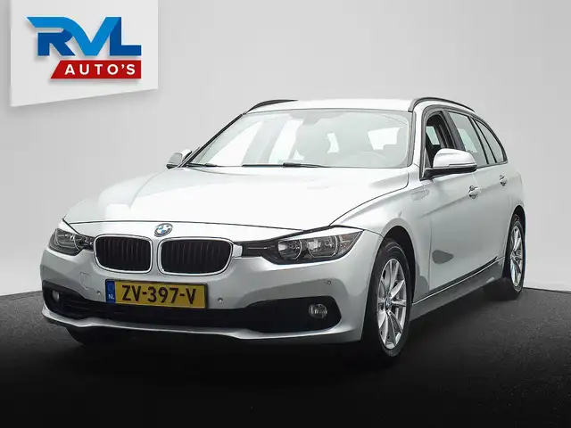 BMW 318 3-serie Touring 318i Centennial Executive Navigati