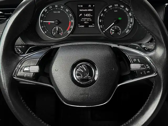 Skoda Octavia view 11