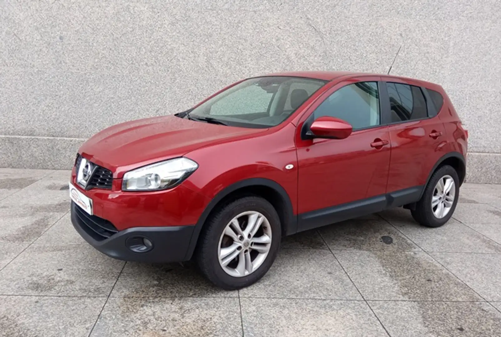 Nissan Qashqai 1.5dCi Acenta 4x2 Mauve - 1