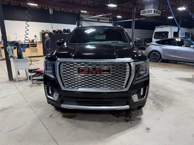 GMC Yukon 2022 — photo 5