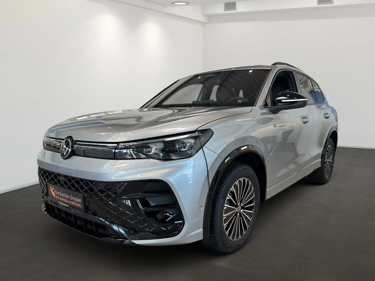 Volkswagen Tiguan R-Line 4M TDI DSG BlackStyle AHK IQ.light Argent - 2
