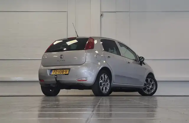 Fiat Punto Evo view 4
