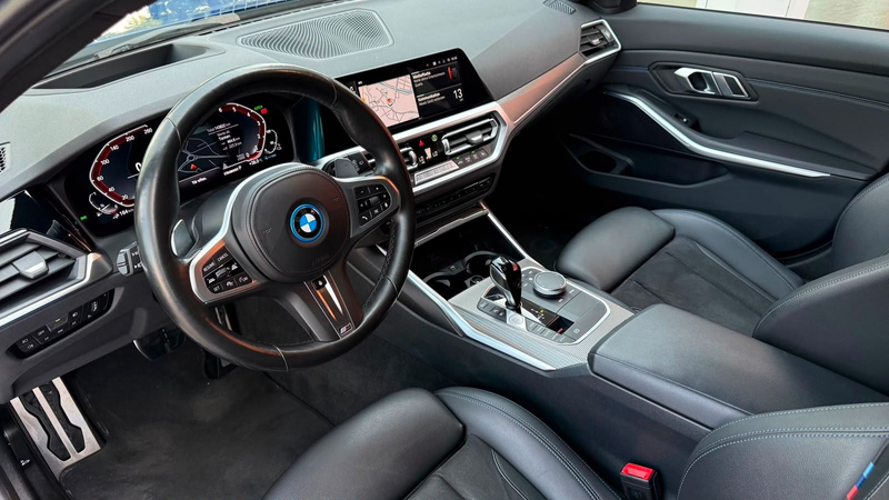 BMW 330 e xDrive M Sportpaket/Laser/Komfort/Kamera — photo 9