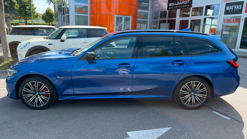 BMW 330 e xDrive M Sportpaket/Laser/Komfort/Kamera — photo 2
