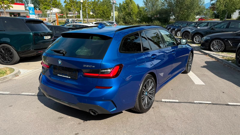 BMW 330 e xDrive M Sportpaket/Laser/Komfort/Kamera — photo 5