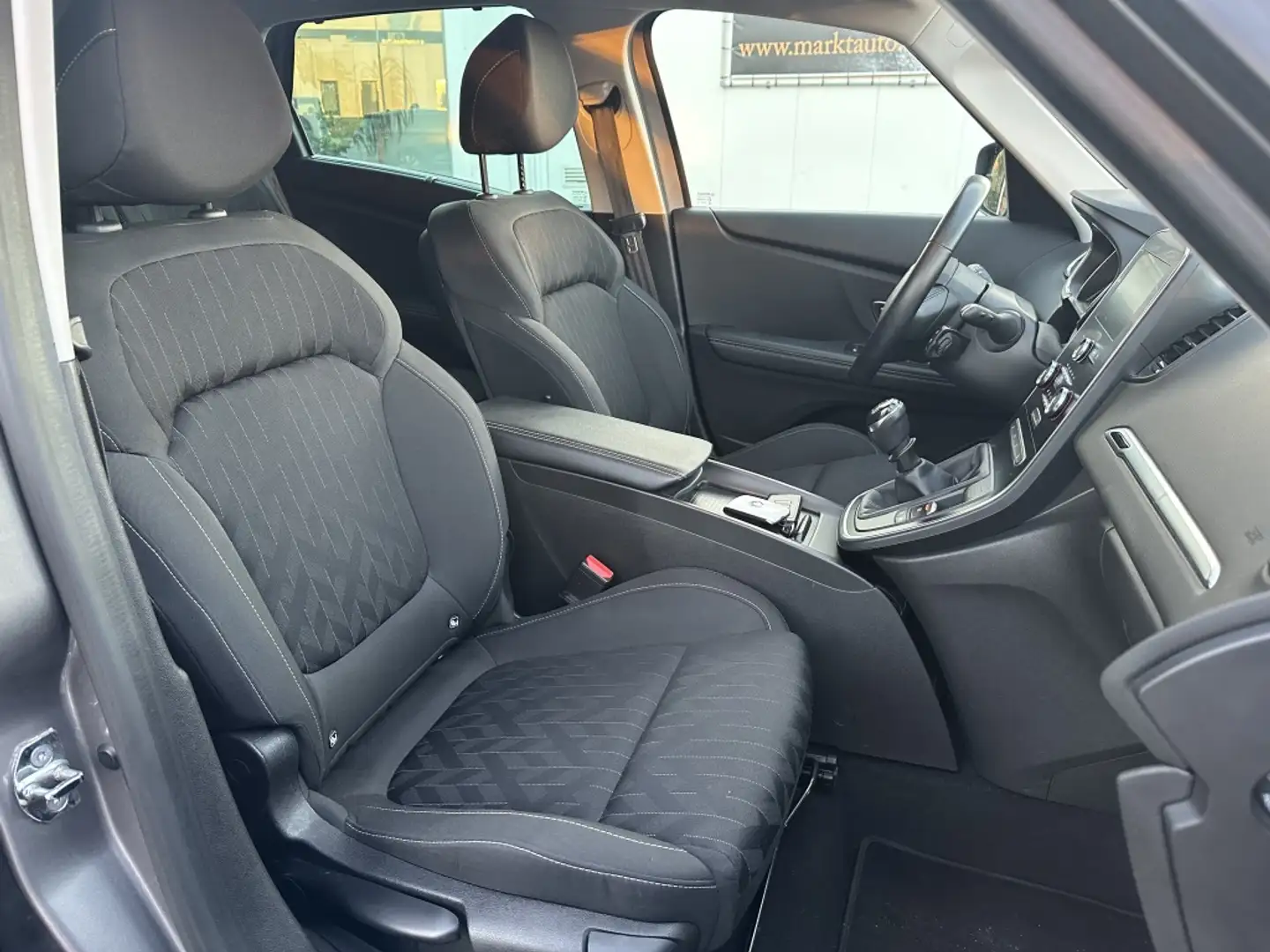 Renault Scenic 1.3 TCe Limited Navi Camera Cruise PDC Grijs - 2