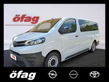 Verso 2.0 D-4D L2 Family 2xKlima+KlimaA
