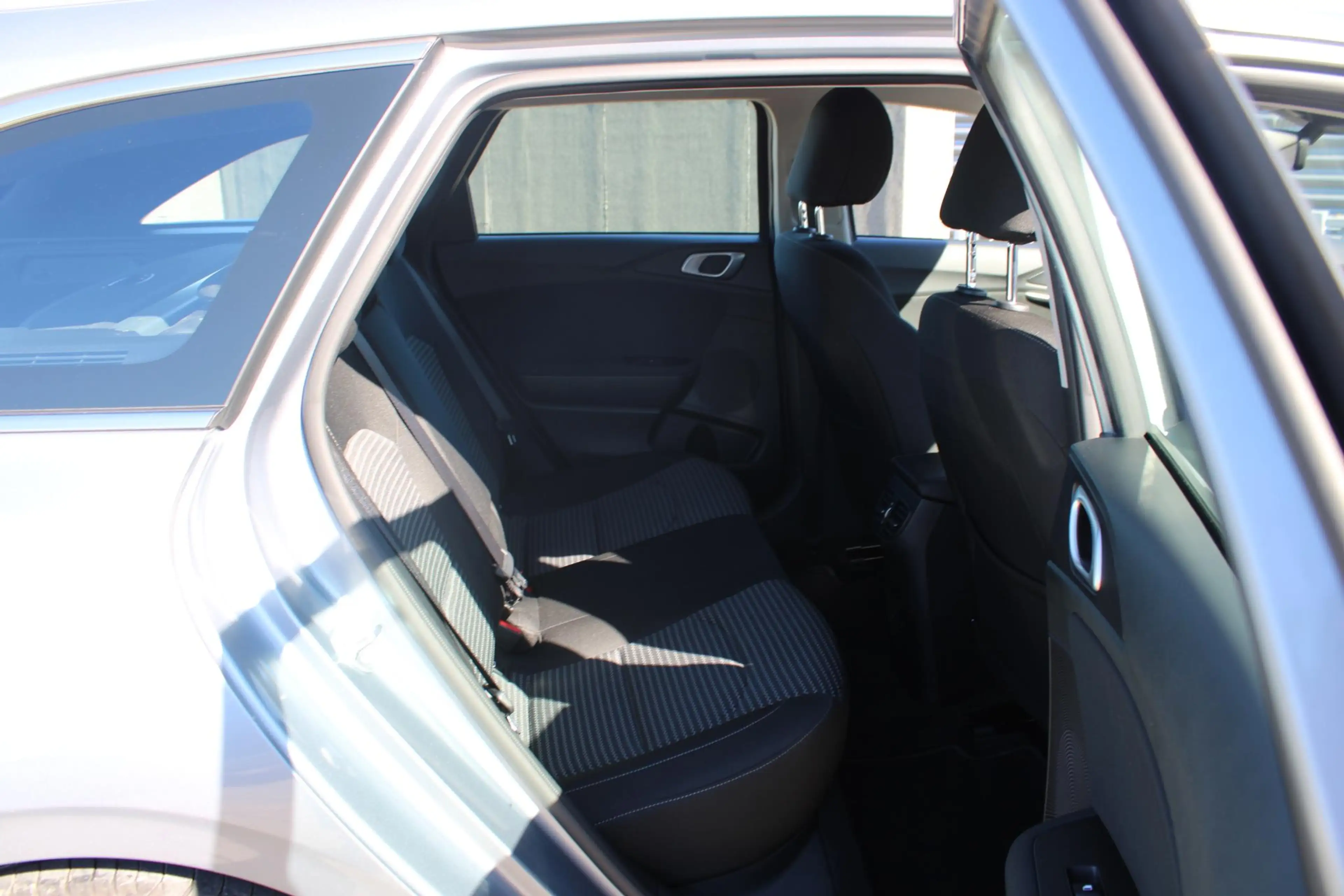 Kia Ceed SW / cee'd SW Sportswagon 1.5 T-GDi DynamicLine camera /  naviga — photo 11