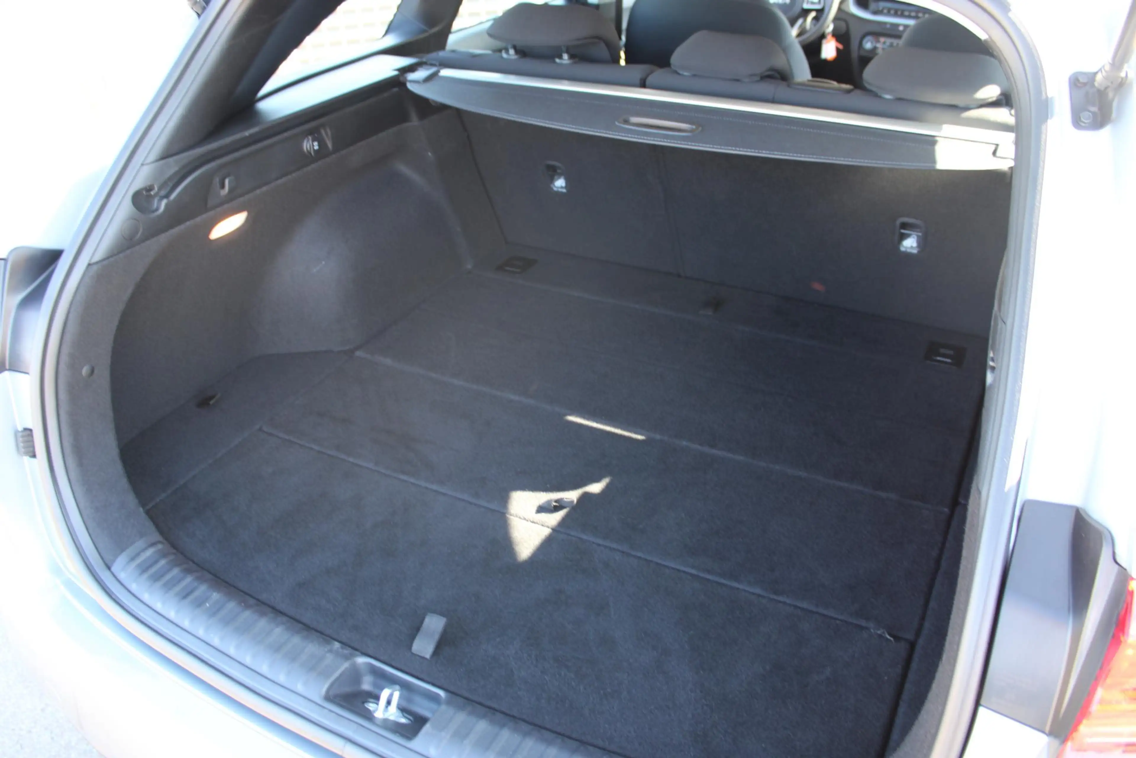 Kia Ceed SW / cee'd SW Sportswagon 1.5 T-GDi DynamicLine camera /  naviga — photo 12