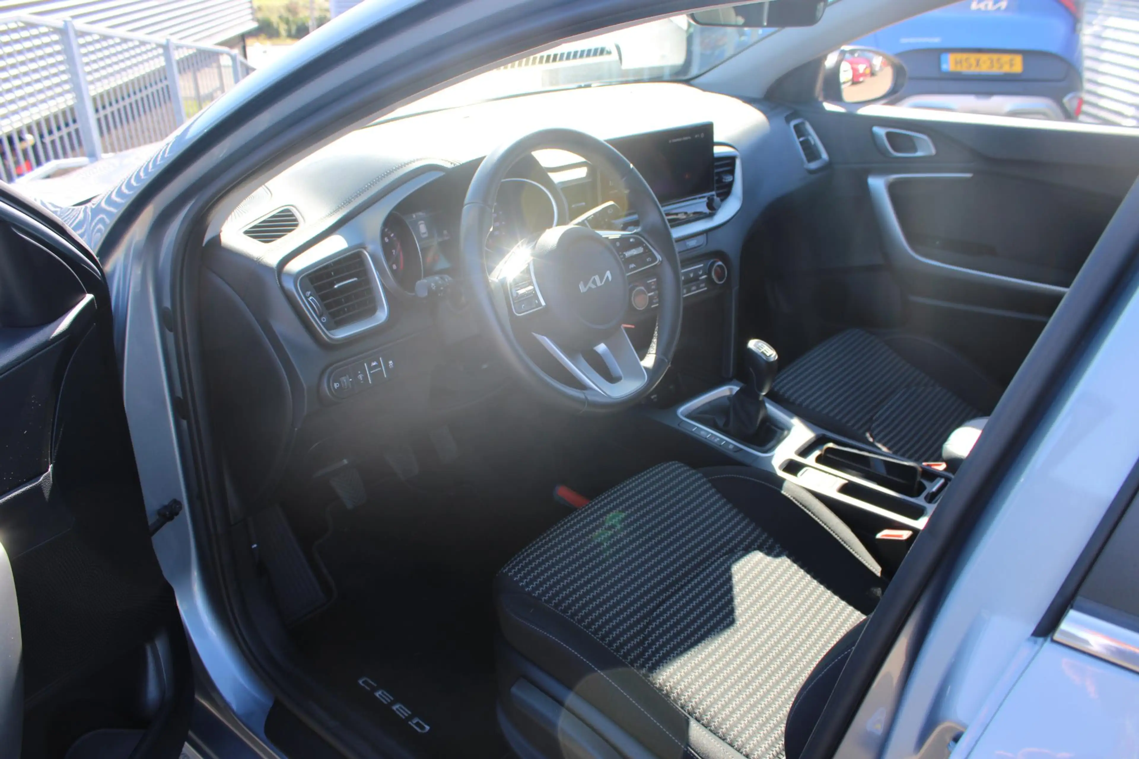 Kia Ceed SW / cee'd SW Sportswagon 1.5 T-GDi DynamicLine camera /  naviga — photo 14