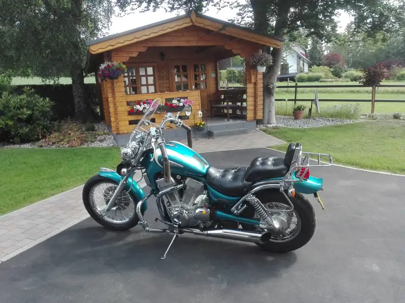 Suzuki Intruder C - foto 4