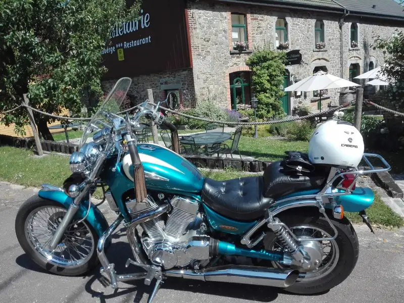 Suzuki Intruder C - foto 6