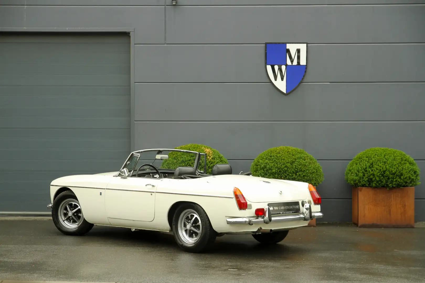 MG MGB EU Car -  BMC Belgium Білий - 2