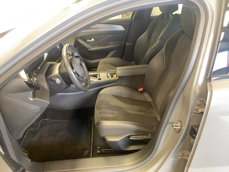Peugeot 408 1.2 130 GT PureTech ACC+Alcantara+LED+Navi — photo 9