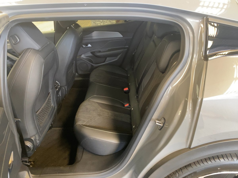 Peugeot 408 1.2 130 GT PureTech ACC+Alcantara+LED+Navi — photo 10