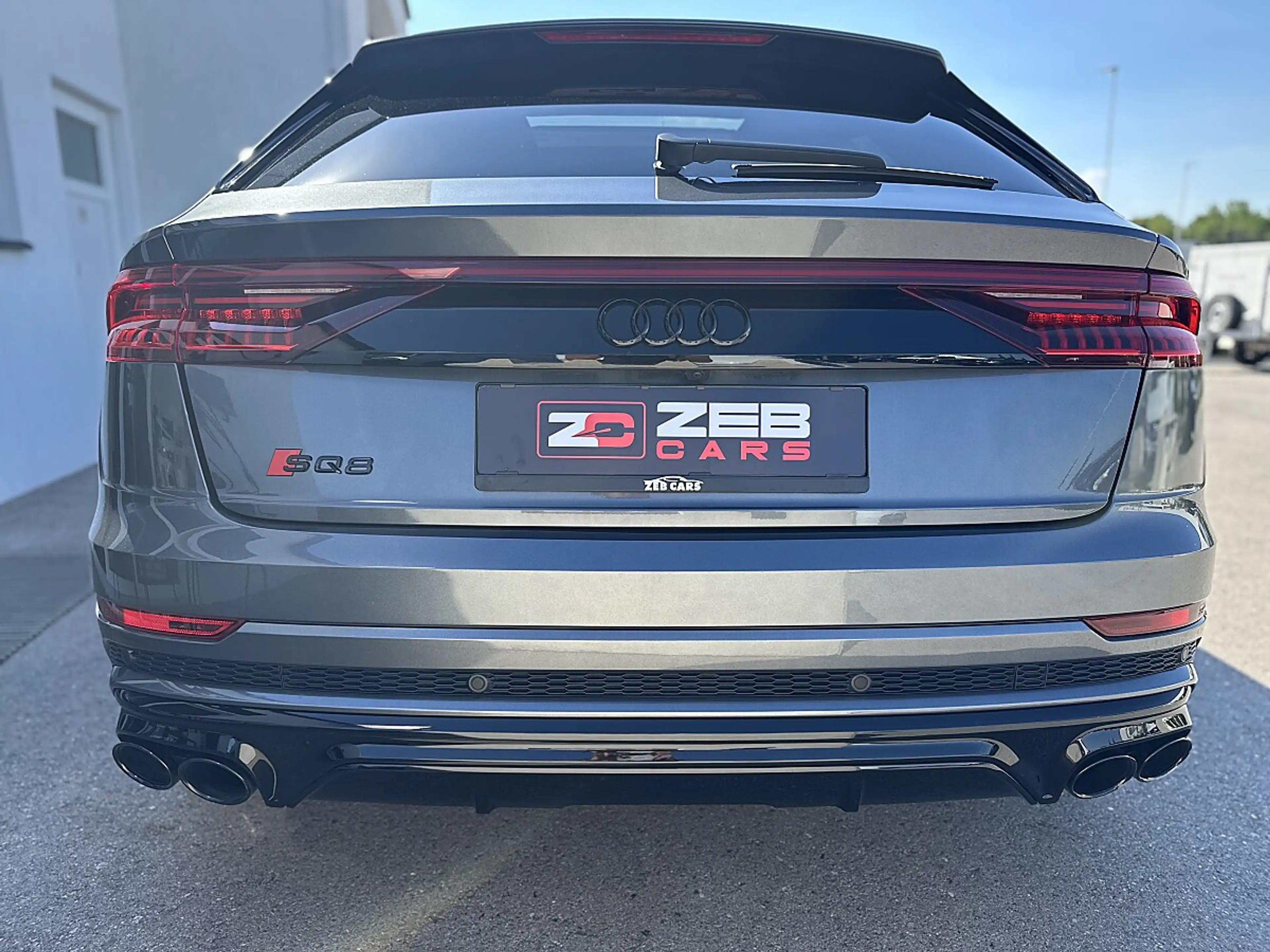 Audi SQ8 TDI quattro Tiptronic — photo 11