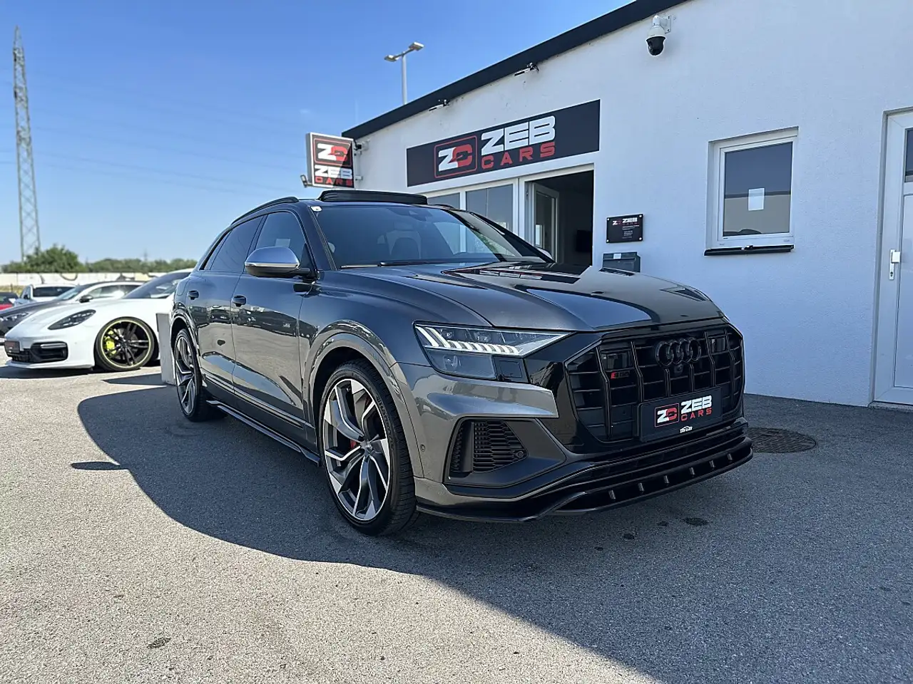 Audi SQ8