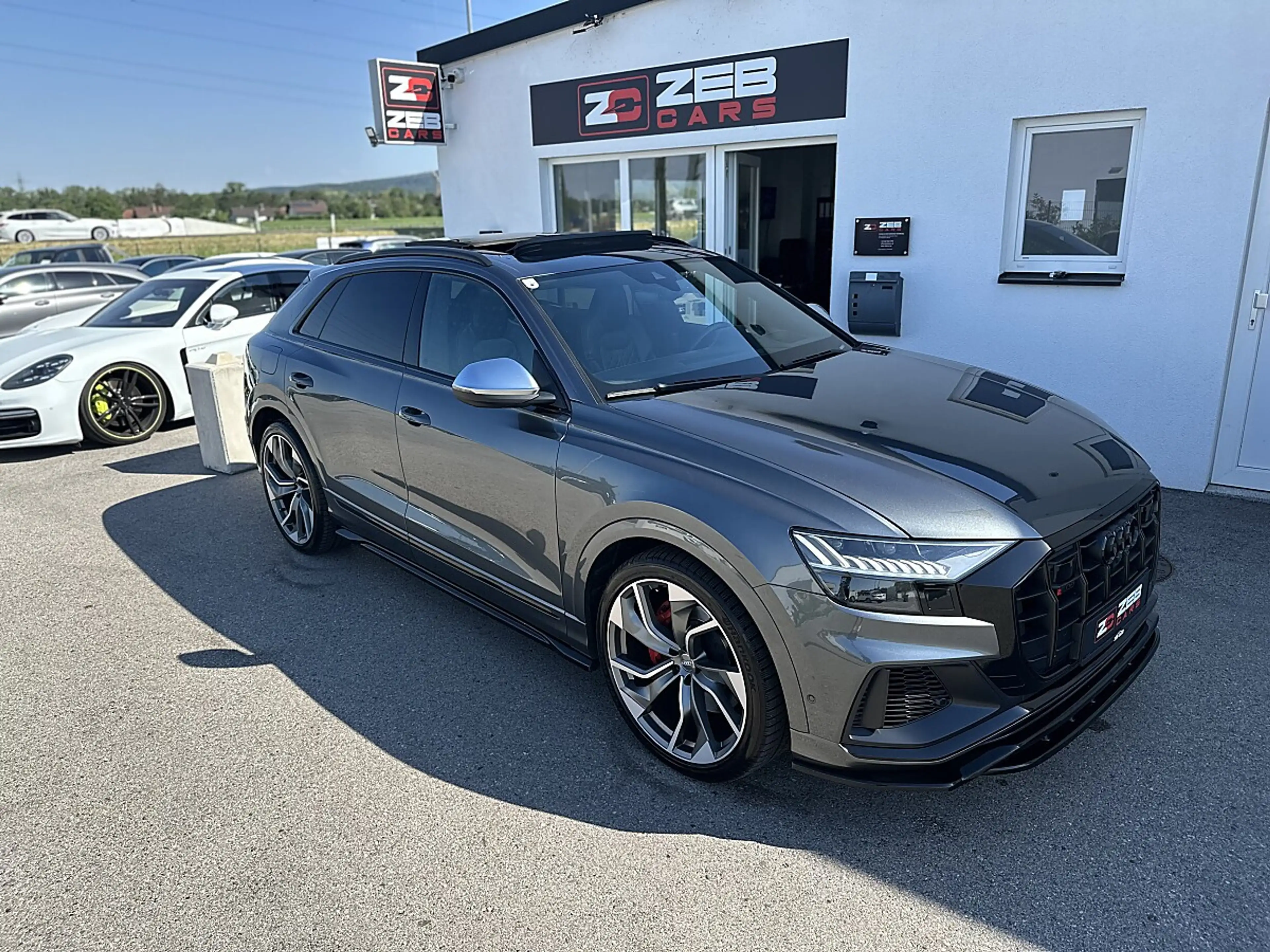 Audi SQ8 TDI quattro Tiptronic — photo 3