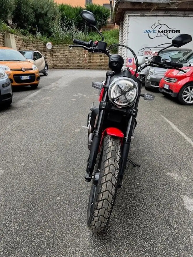 Ducati Scrambler 800 ICON RED 11/22 KM.385 Red - 2