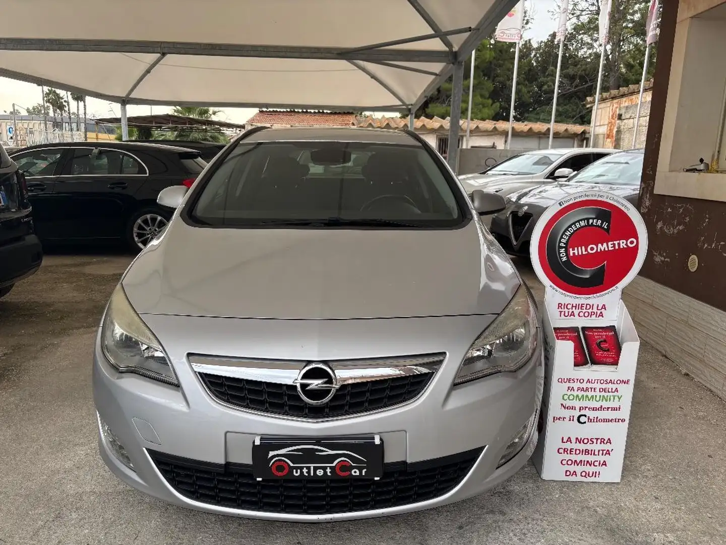 Opel Astra 1.4 100CV 5p. Cosmo Argento - 2