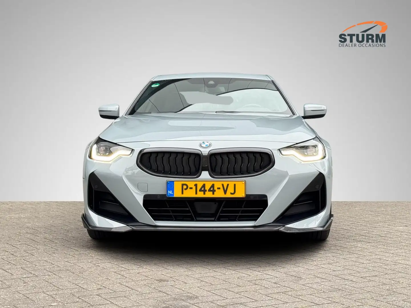 BMW 220 2-serie Coupé 220i High Executive M Sport Pro NL-A Grijs - 2