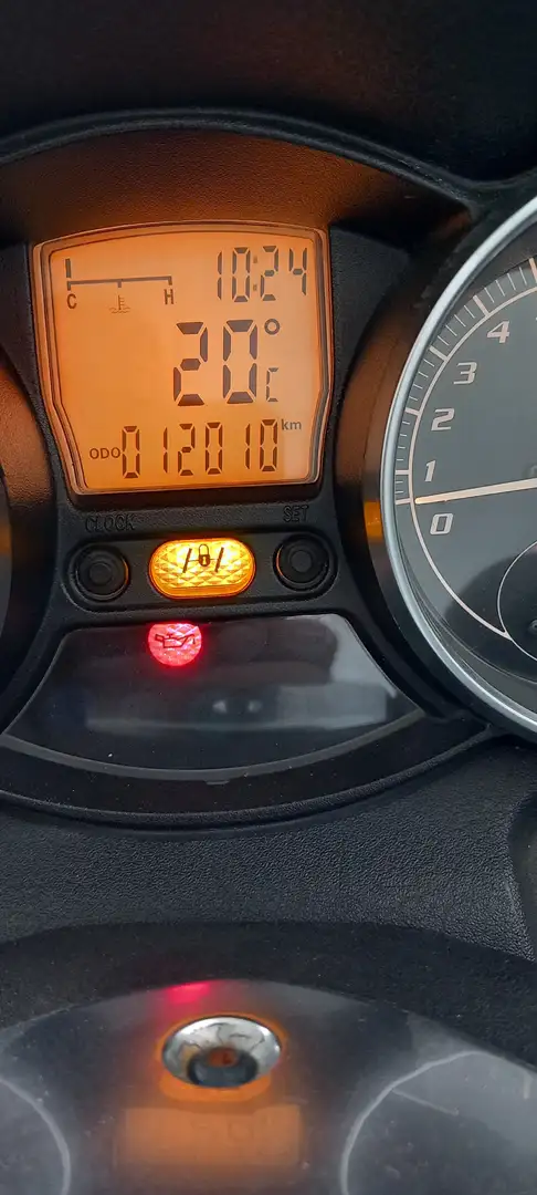 Piaggio MP3 250 LT Blauw - 2