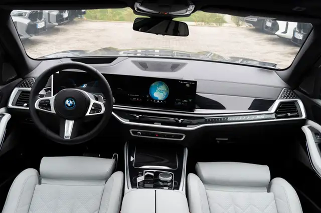 BMW X5 X5 view 13