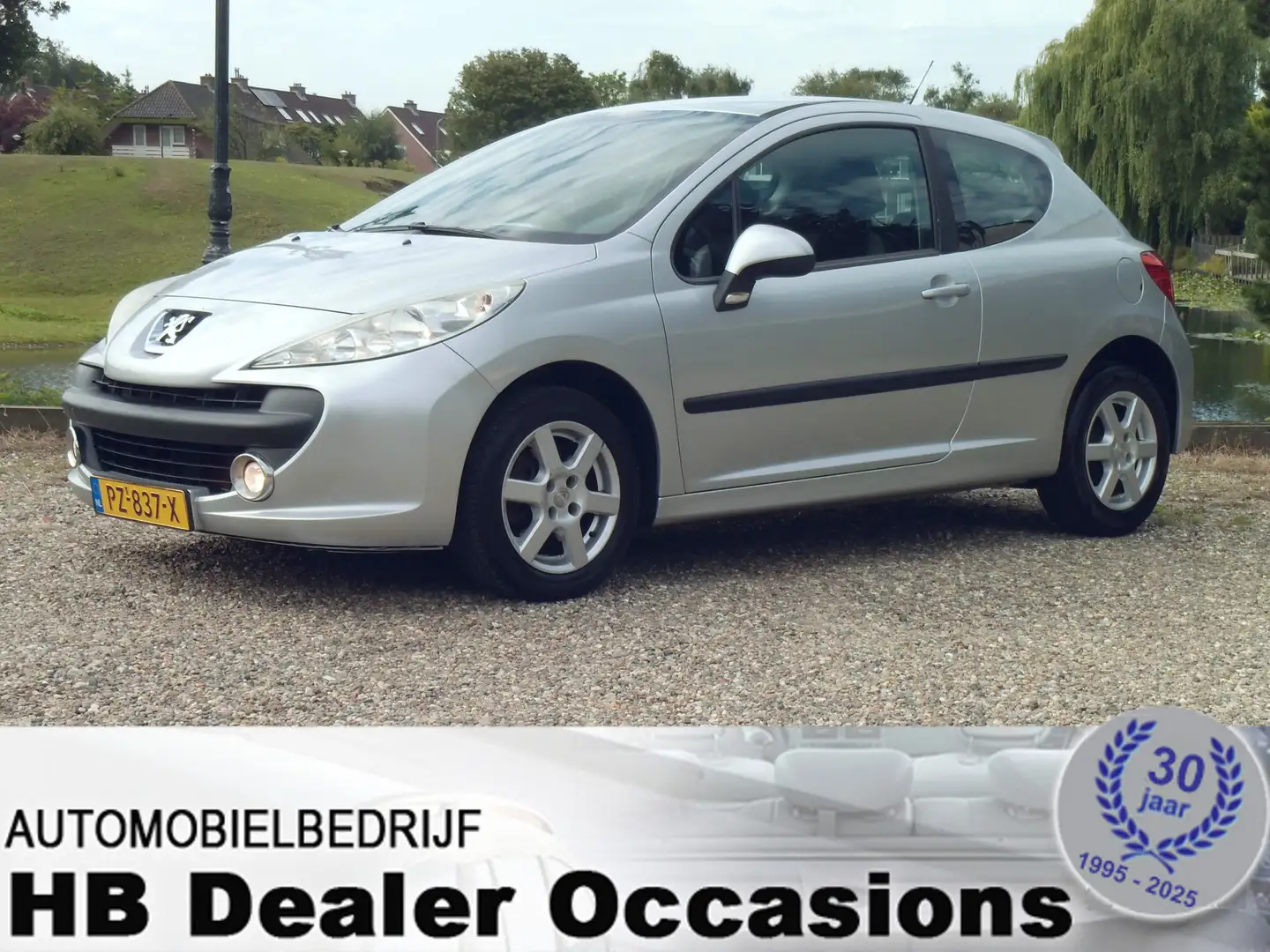 Peugeot 207 1.4 VTi XR - Airco Grau - 1