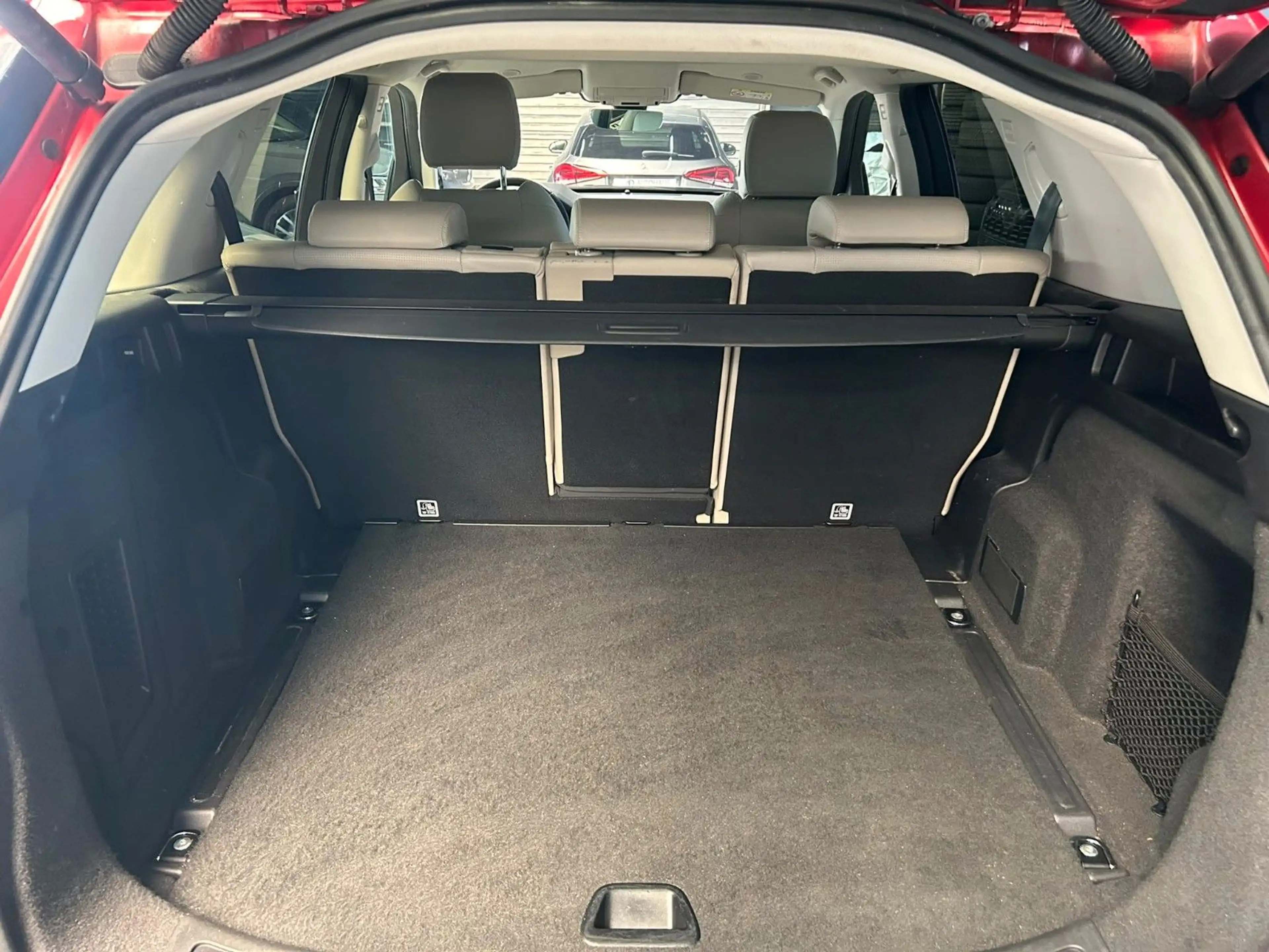 Land Rover Discovery Sport Basis AWD*360°KAMERA*AHK*LEDER* — photo 16
