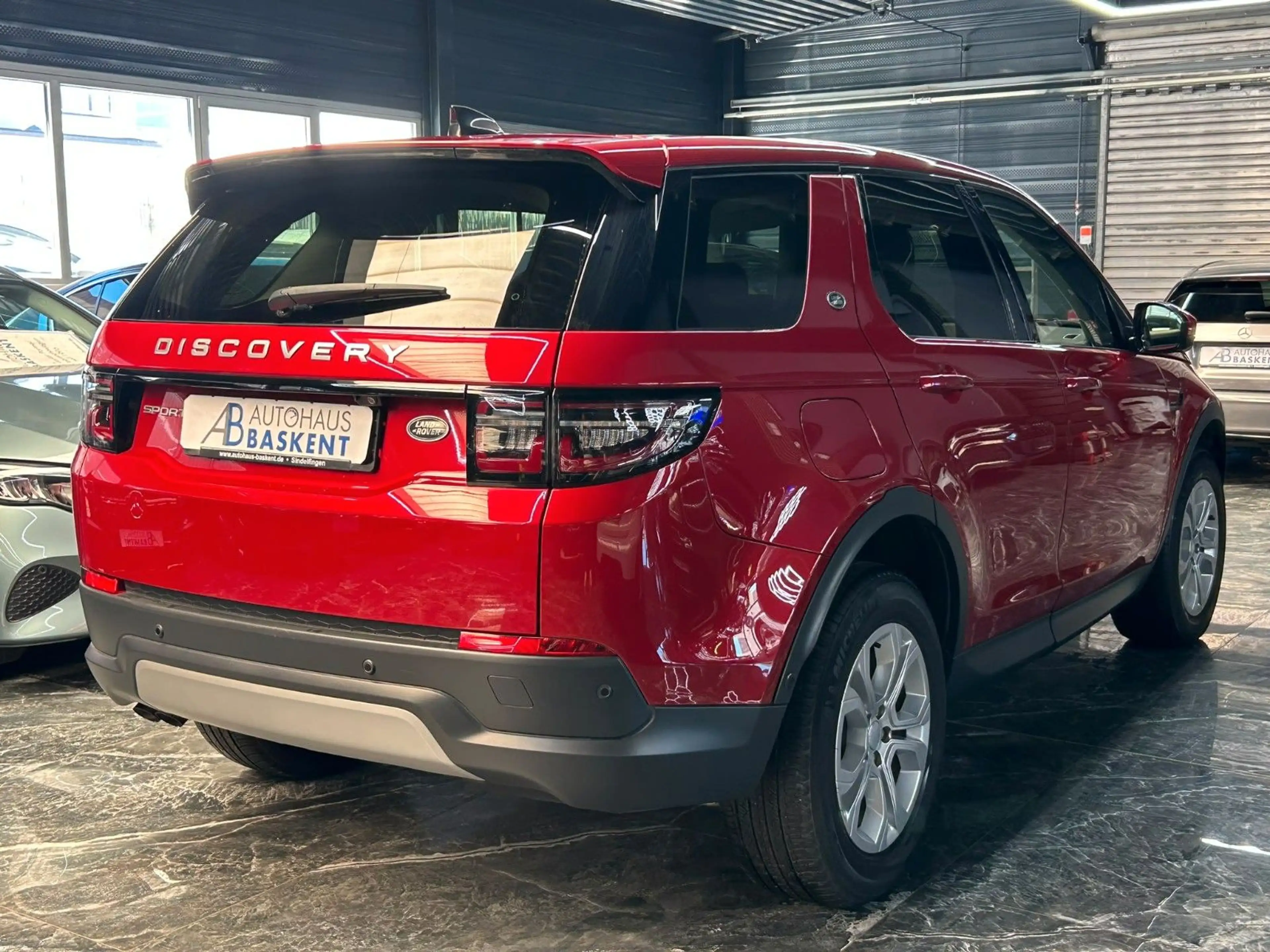 Land Rover Discovery Sport Basis AWD*360°KAMERA*AHK*LEDER* — photo 13