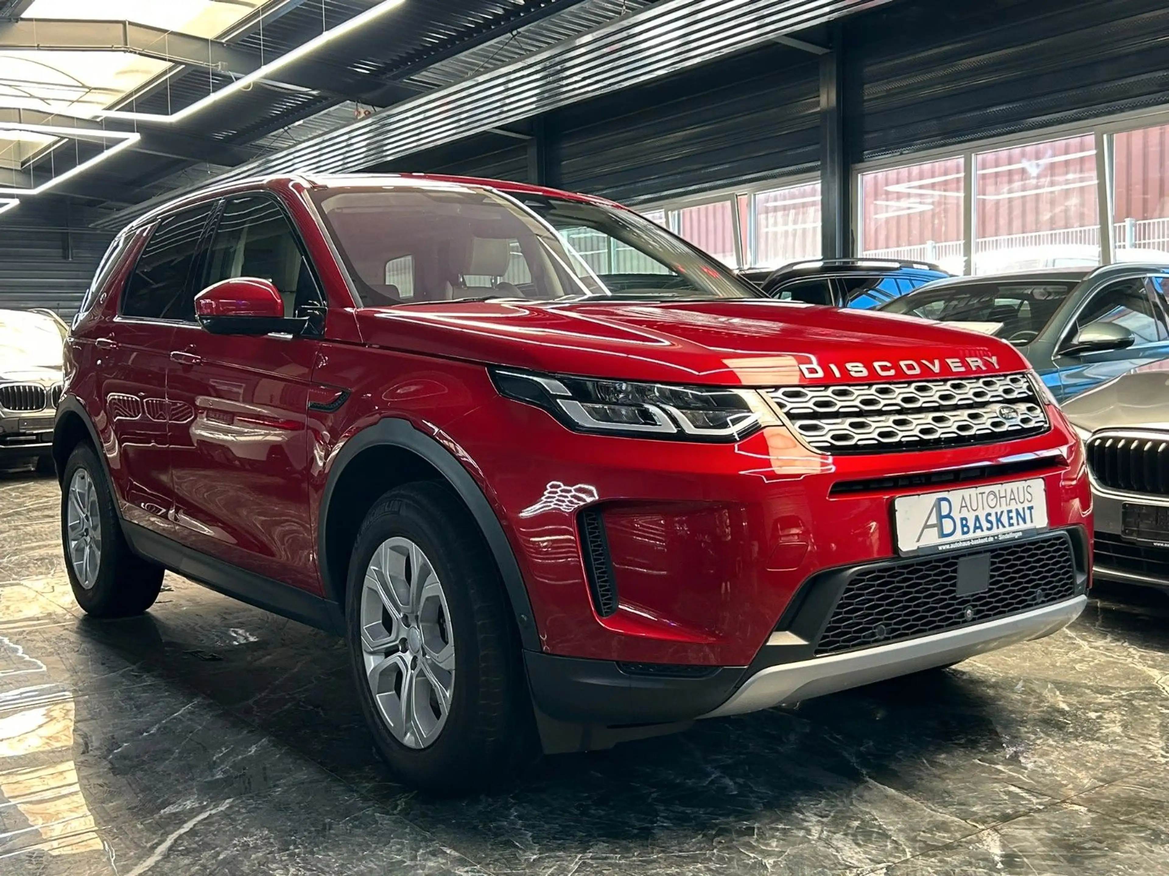 Land Rover Discovery Sport Basis AWD*360°KAMERA*AHK*LEDER* — photo 12
