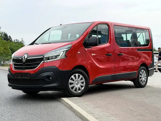 Renault Trafic L1H1 2,8t *9Sitze* Life LED AHK Automatik 2.Hand