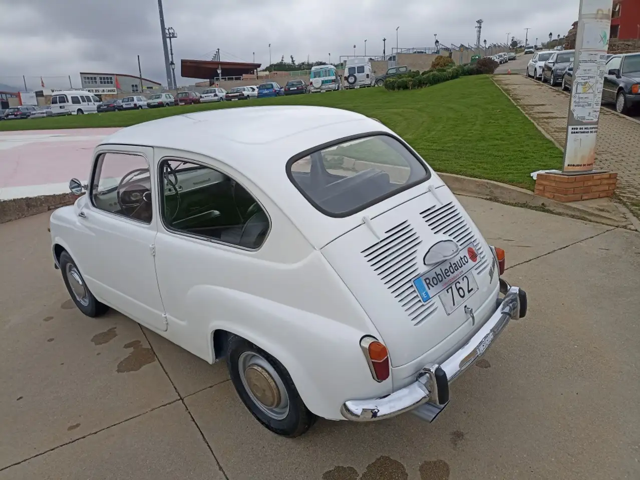 SEAT 600 D, foto 7