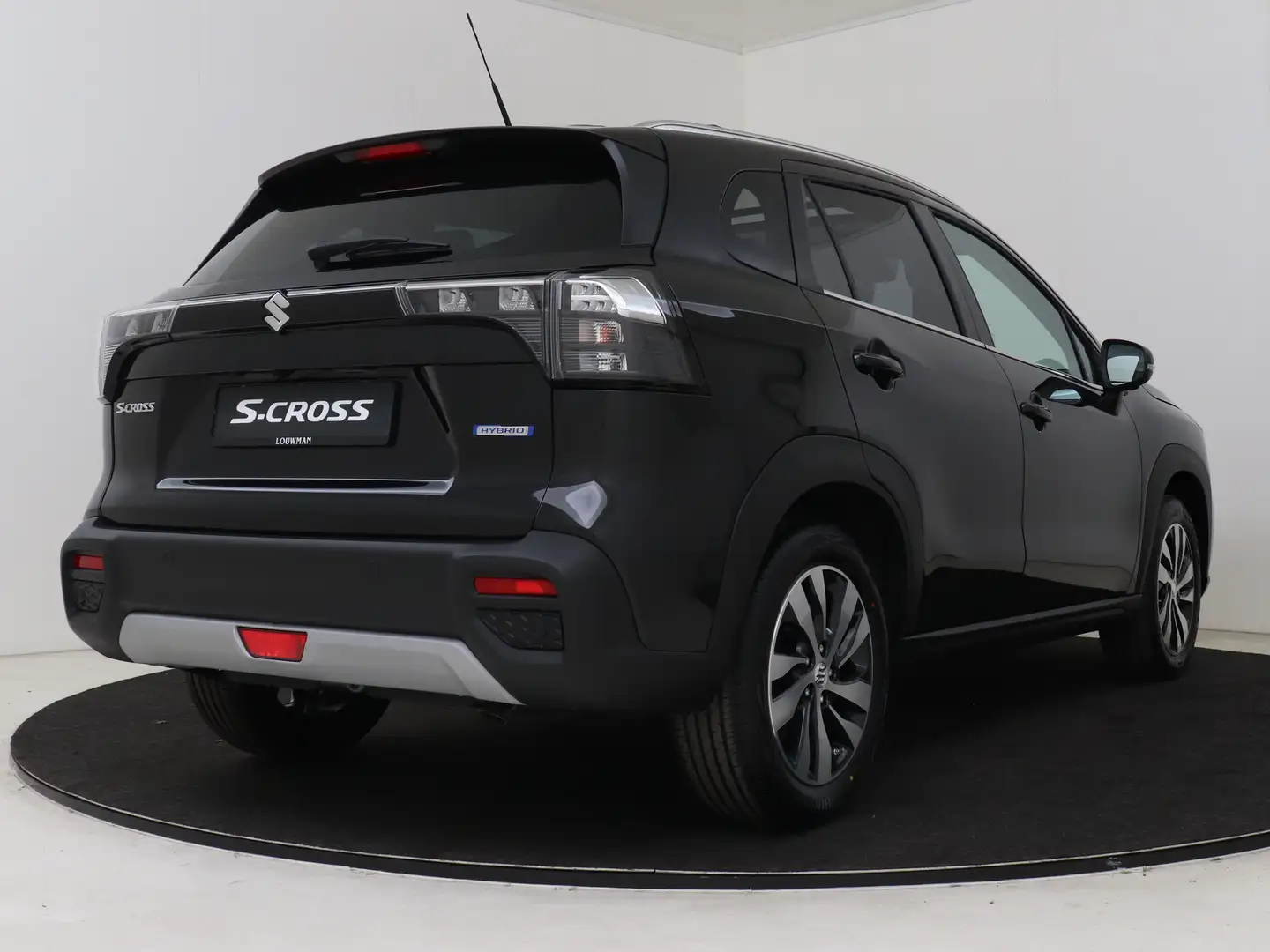 Suzuki S-Cross 1.4 Boosterjet Style Smart Hybrid Panodak Nieuw ui Zwart - 2