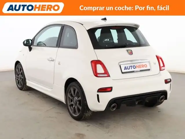 Abarth 500 view 4