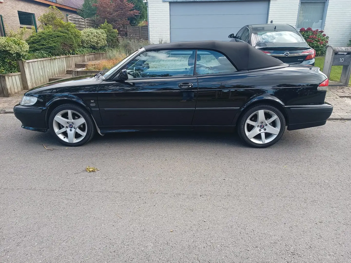 Saab 9-3 9-3 2.0i t Cabrio Zwart - 2