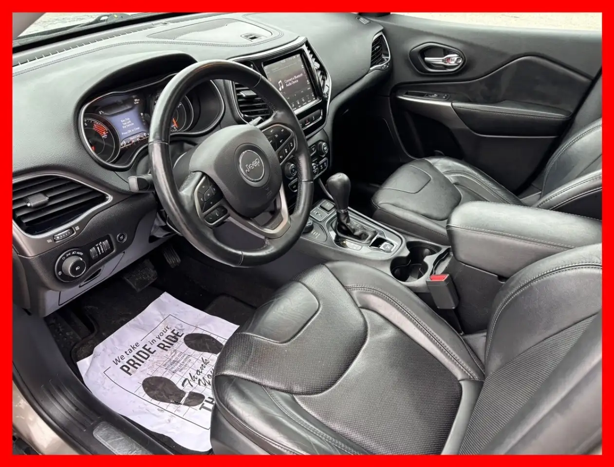 Jeep Cherokee снимка Jeep Cherokee