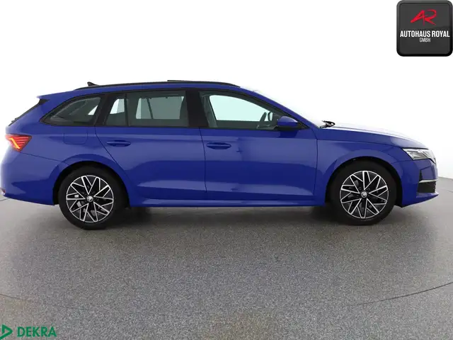 Skoda Octavia view 6