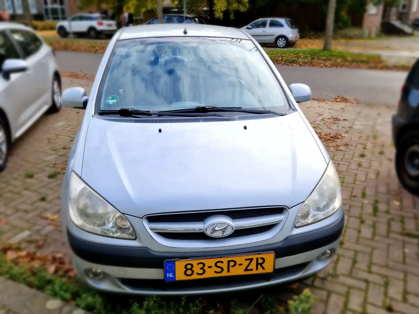 Hyundai Getz 1.4 GLS Gris - 2