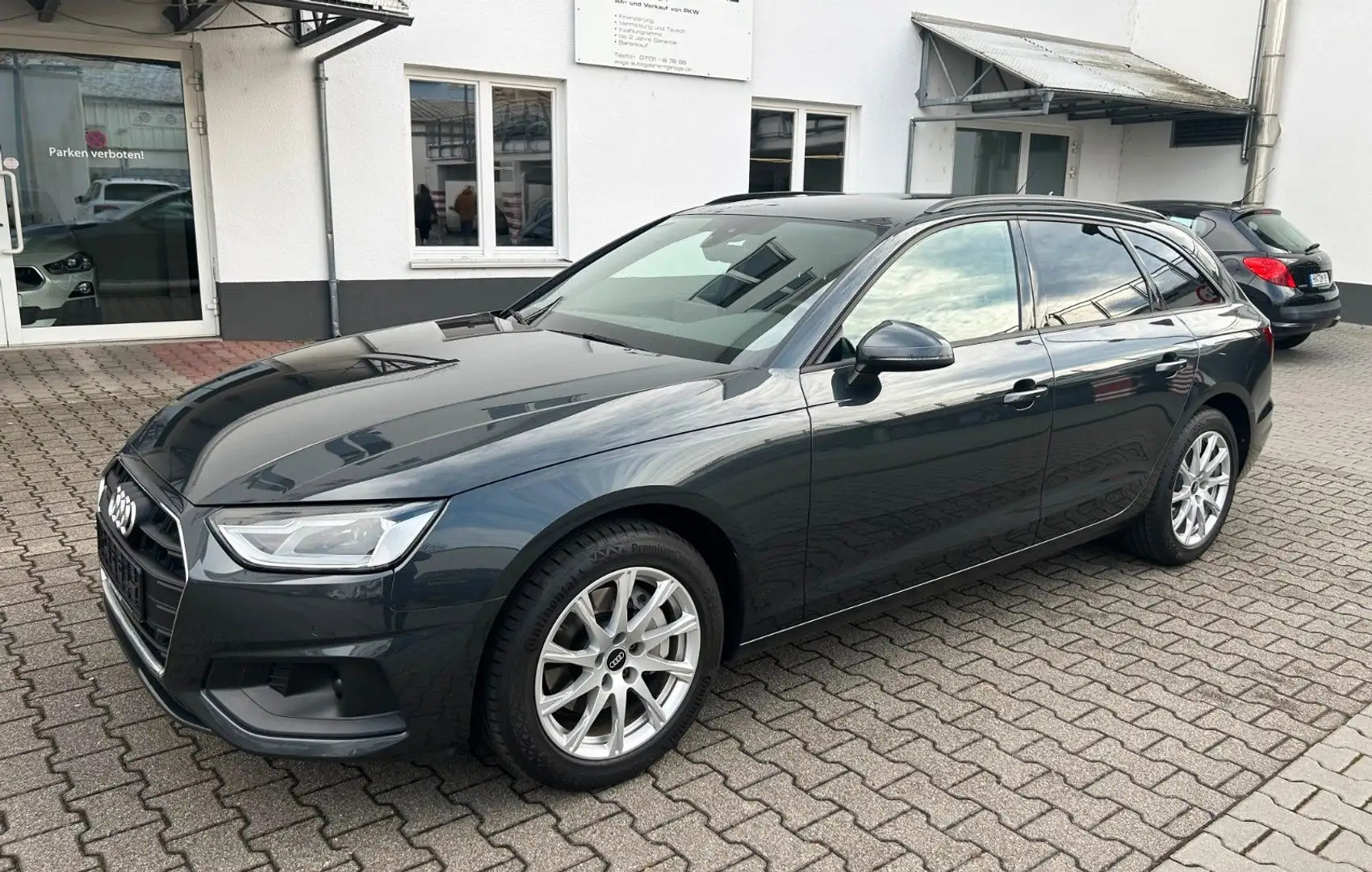 Audi A4 Avant 40 TDI Quattro S-Tron STANDHEIZ/AHK/1HA Gris - 1