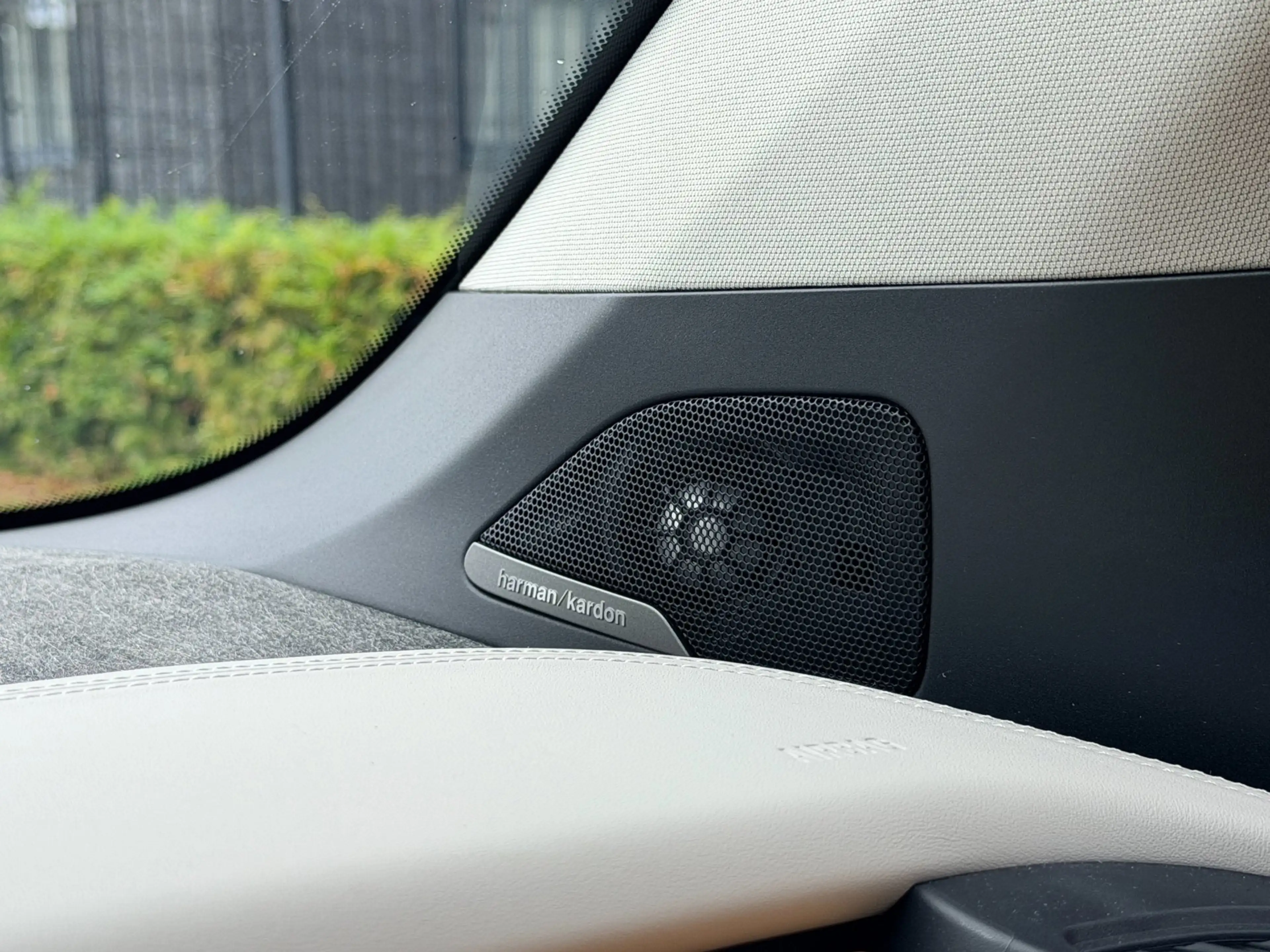 BMW i3 I3 Sport, H&K, glasdak, camera — photo 15