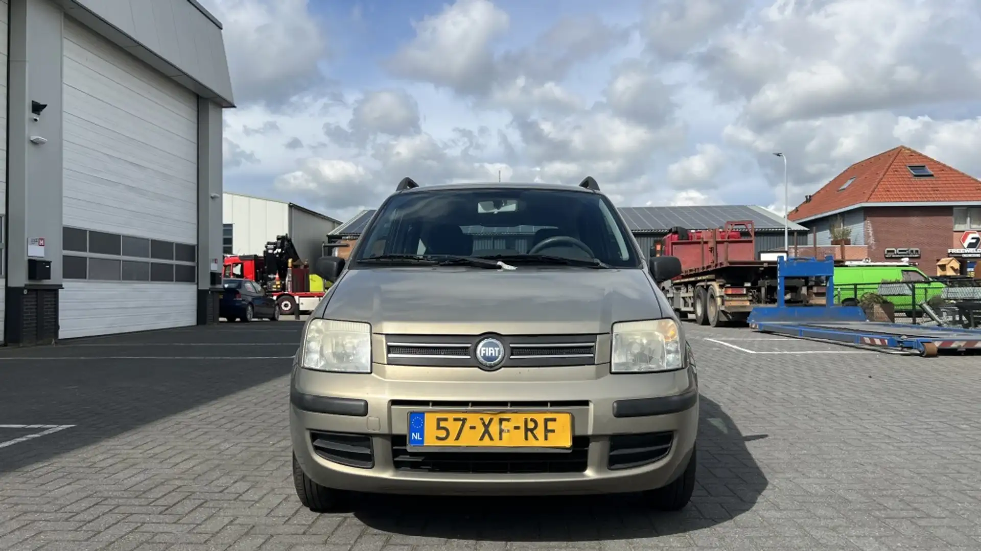 Fiat Panda 1.2 Edizione Cool Grau - 2