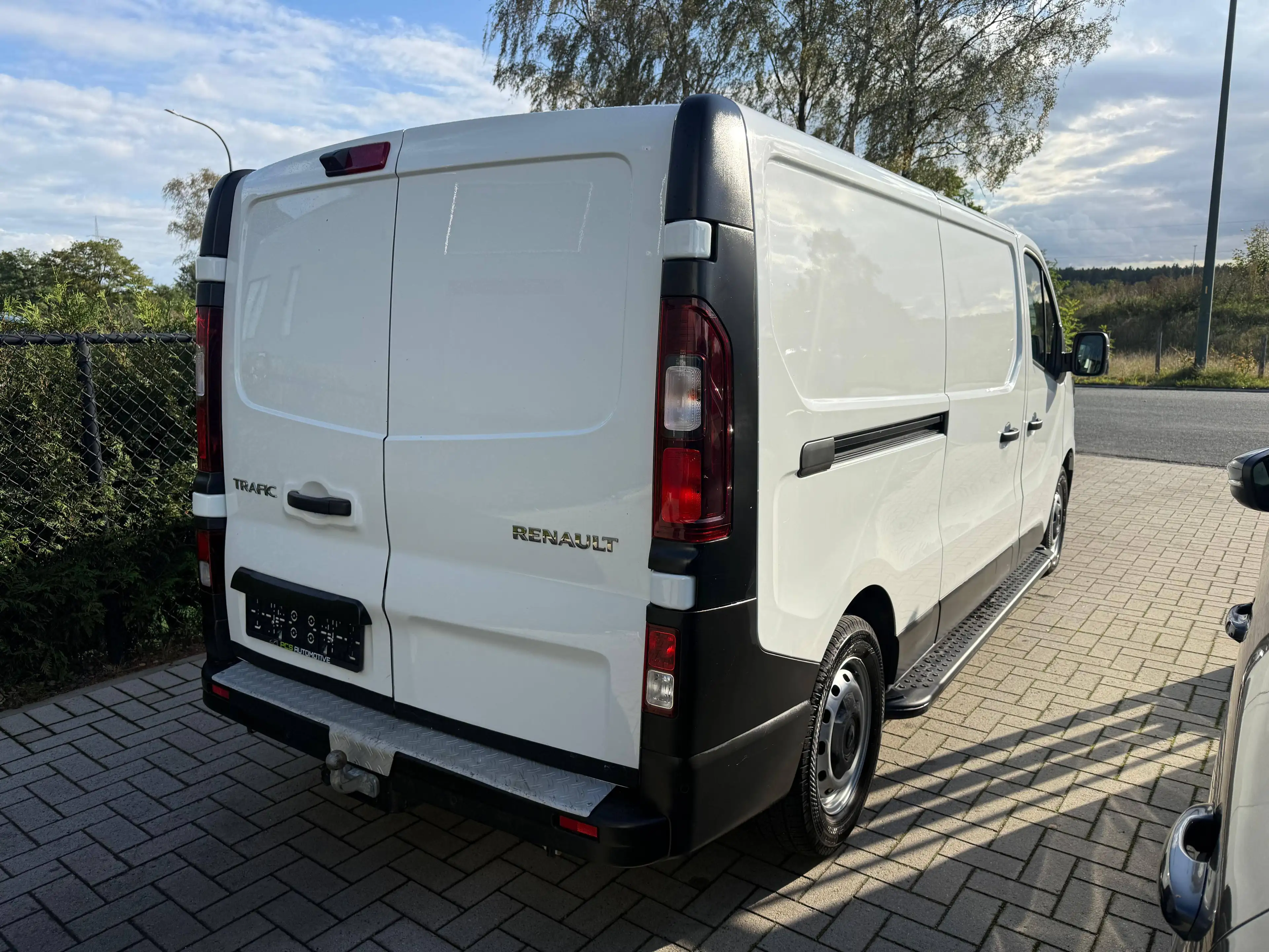 Renault Trafic 2.0 Diesel / 16.000 km / L1H1 / 1e Eigenaar / 12 mnd Waarborg — photo 4
