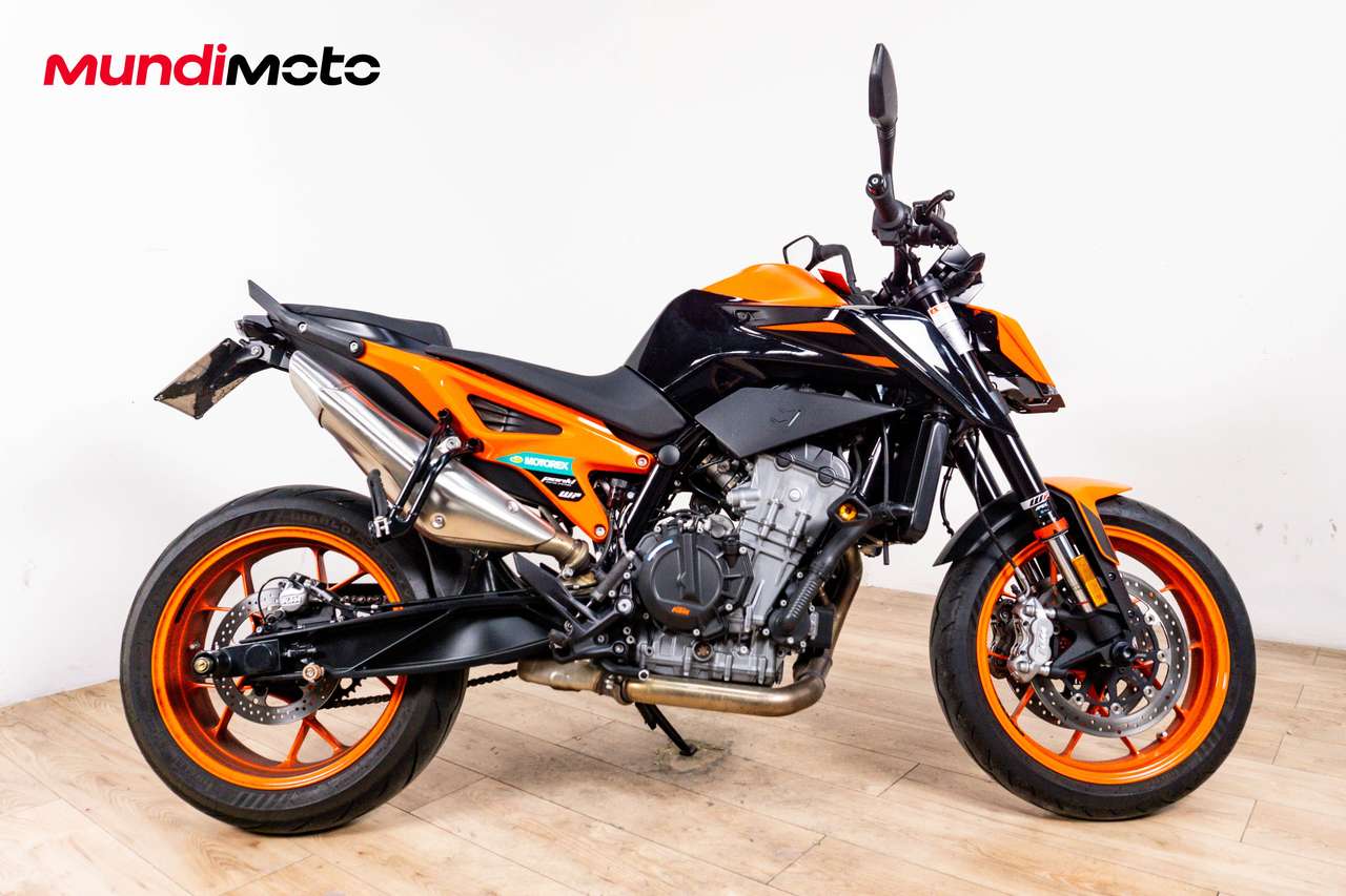 KTM 890 Duke