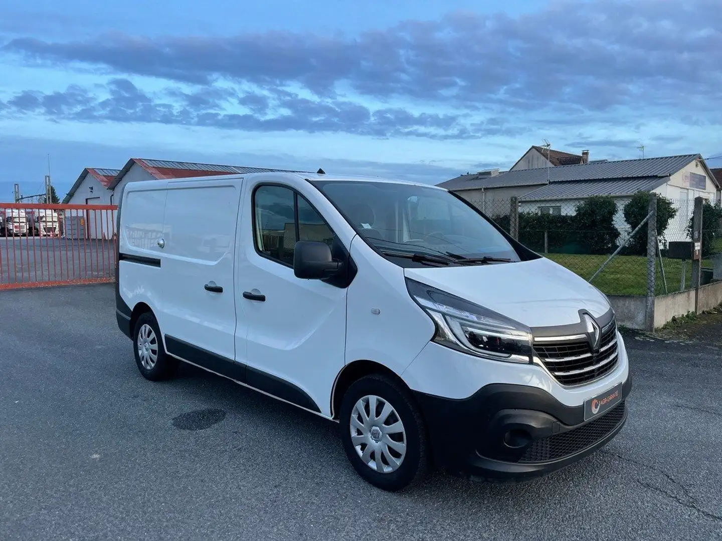 Renault Trafic 1.6 dci 95 cv ct ok garantie 12 mois Blanc - 2