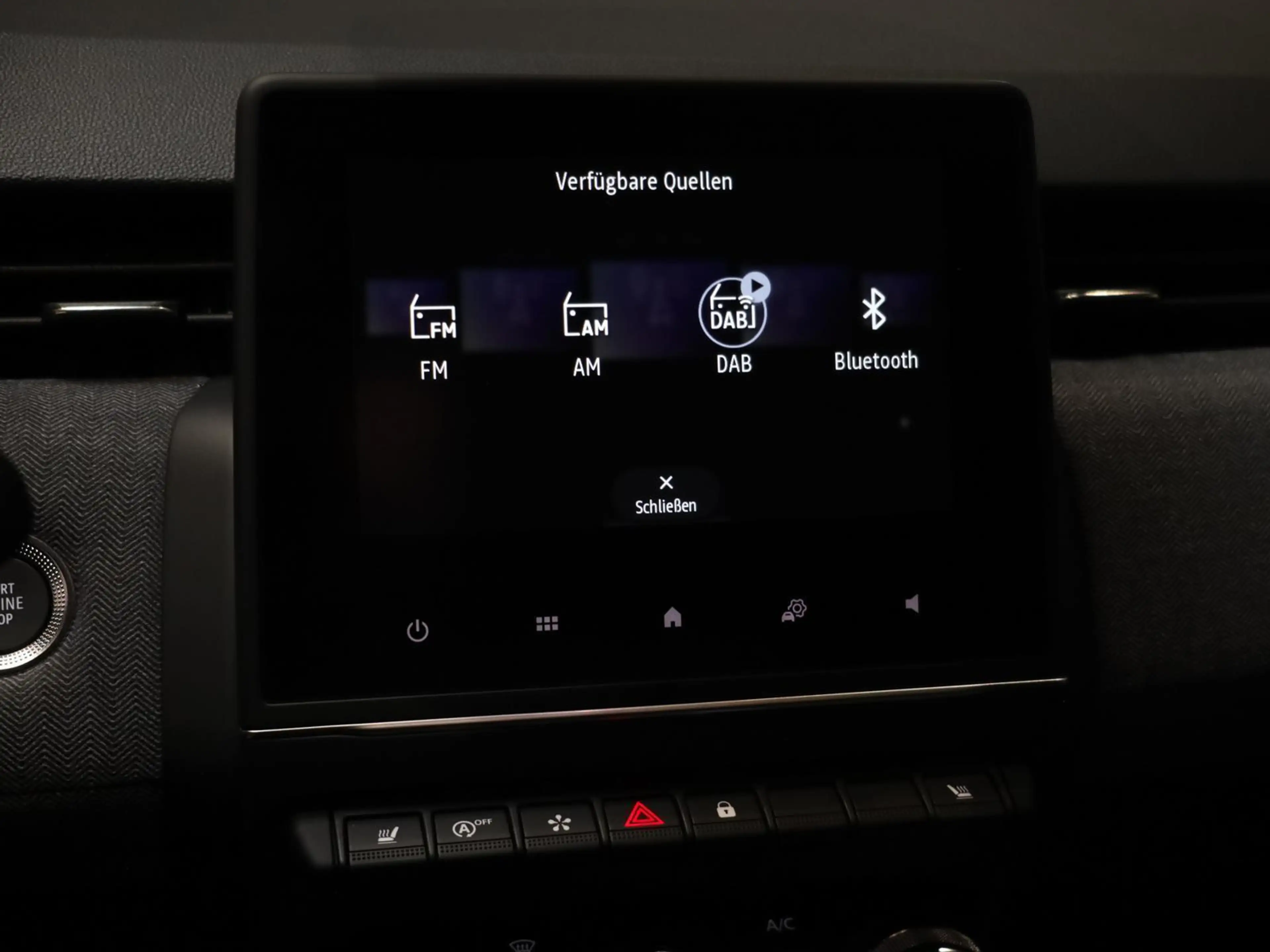 Renault Clio TCe90 Techno AT NAVI SHZ LHZ RFK Keyless — photo 10