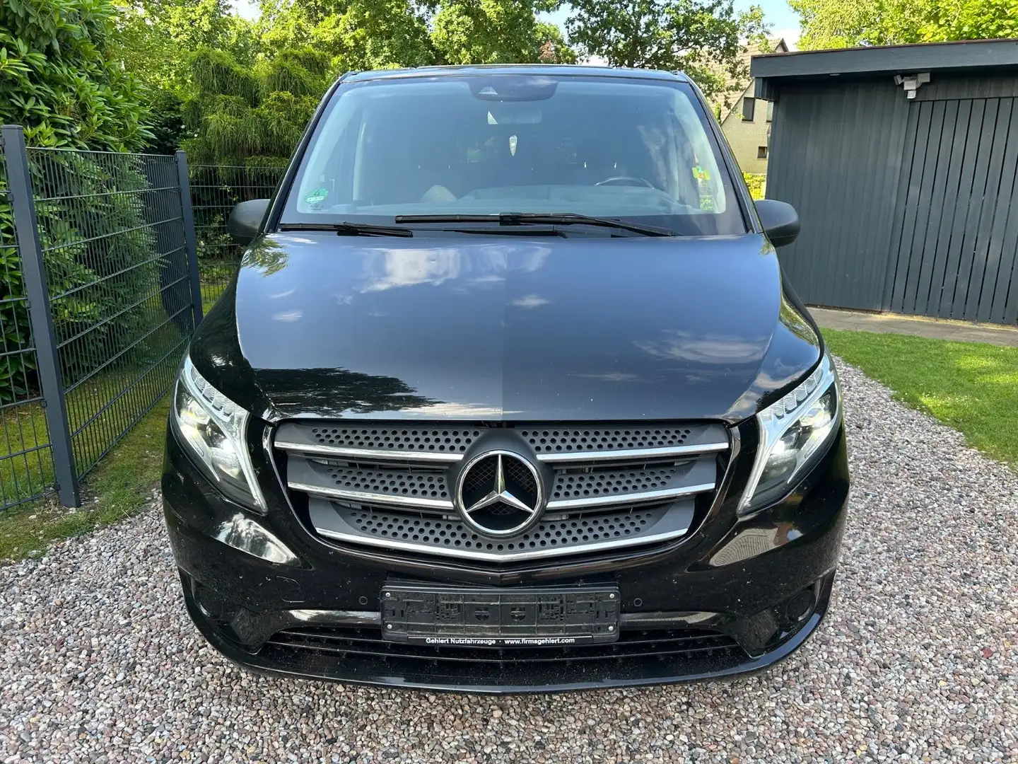 Mercedes-Benz Vito Mixto 119 CDI lang 5 Sitze+LED+AHK+Sitzh. Schwarz - 2