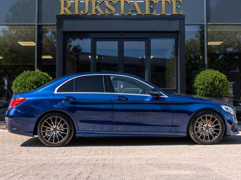 Mercedes-Benz C 200 AMG-Line Edition|PANO|AUT|CAMERA|18'' — photo 6